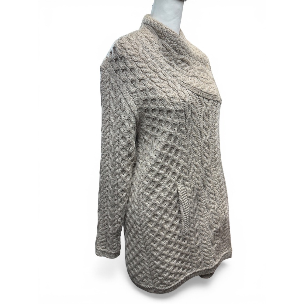 Aran Crafts Ireland 100% Merino Wool Sweater Women M Cable Knit Cardigan Beige - Picture 6 of 8